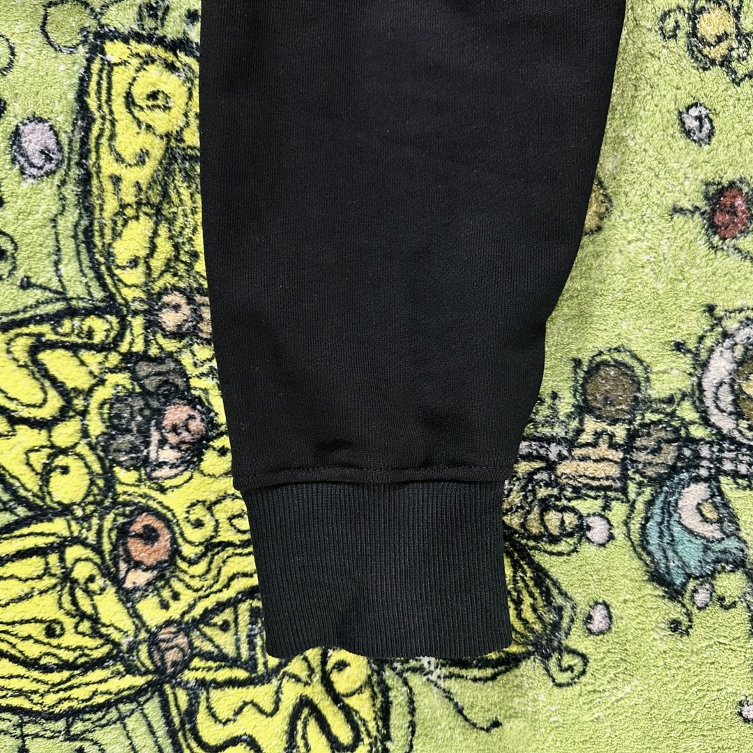 Loewe 罗意威 纯色水钻字母印花卫衣 圆领 长袖 秋冬 黑色