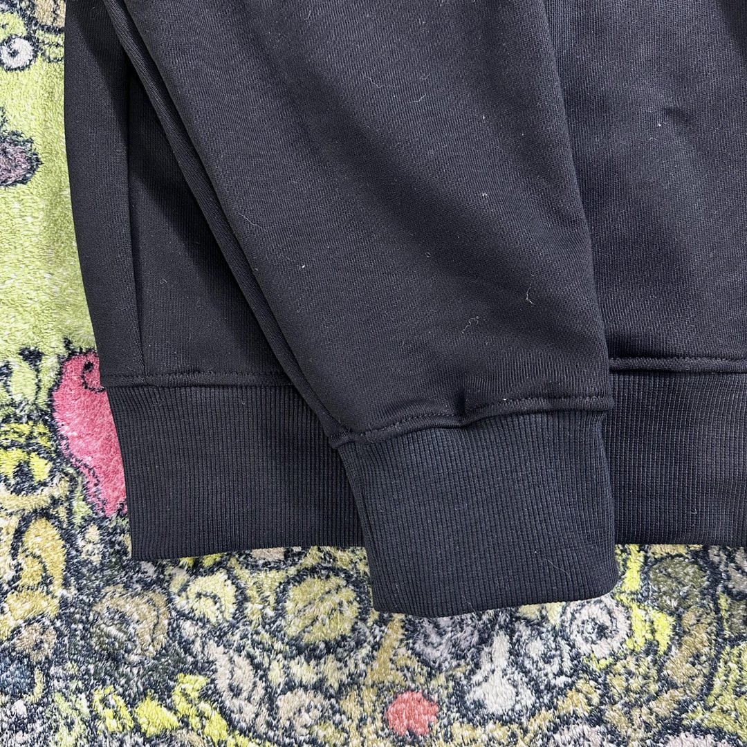 Loewe 罗意威 纯色水钻字母印花卫衣 圆领 长袖 秋冬 黑色