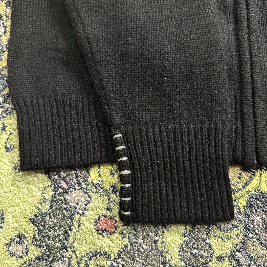 Loewe 罗意威 纯色明线拉链毛衣 开衫 秋冬 黑色 