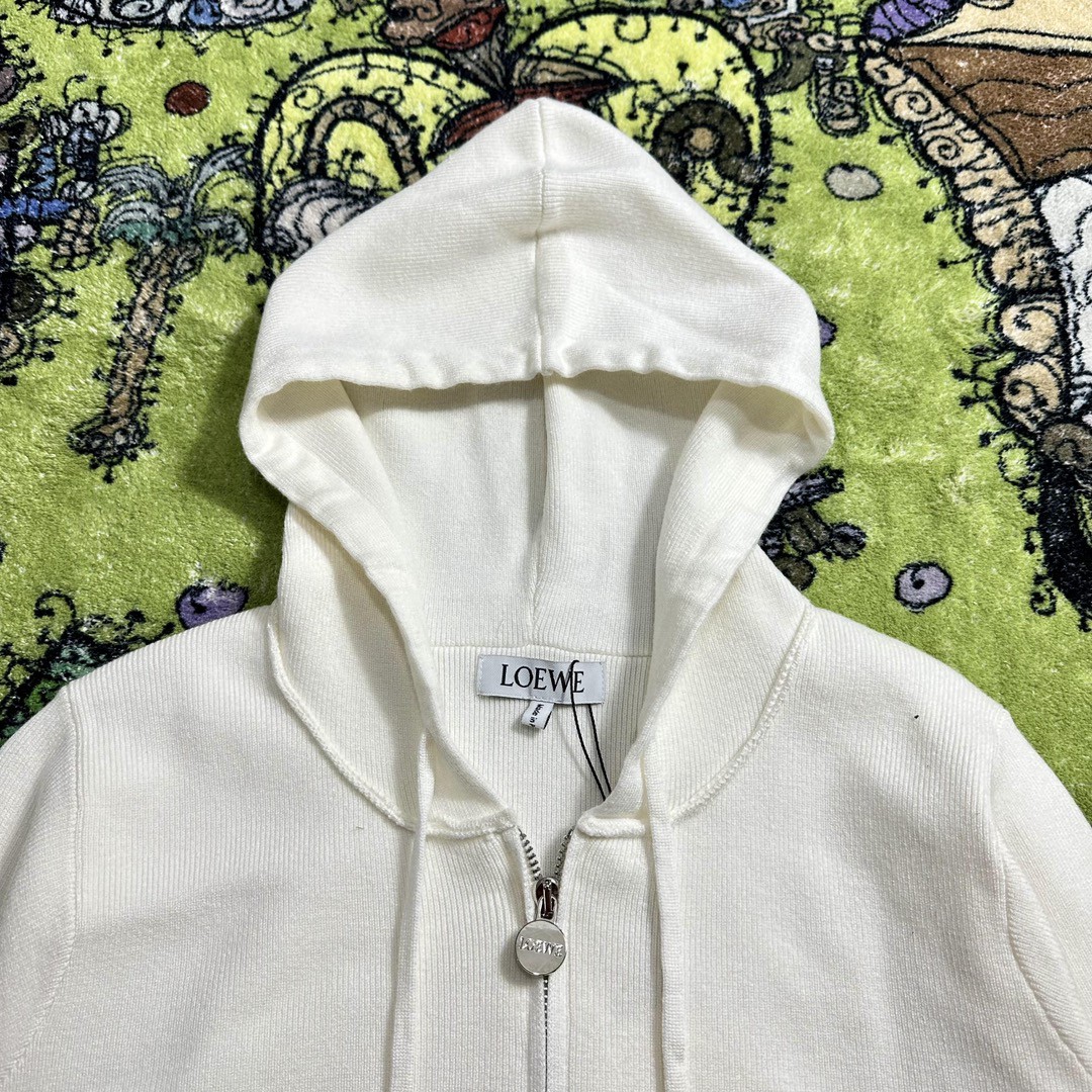 Loewe 罗意威 纯色后背浮雕抽绳连帽卫衣 开衫 短款 秋冬 白色 S359Y16K42-2100