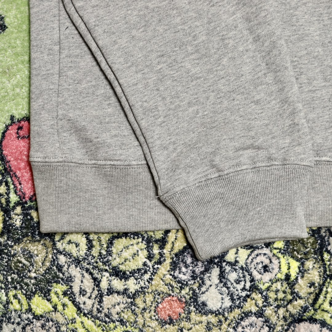 Loewe 罗意威 字母刺绣抽绳连帽卫衣 卫衣 秋冬 灰色 H526Y25X33-1440