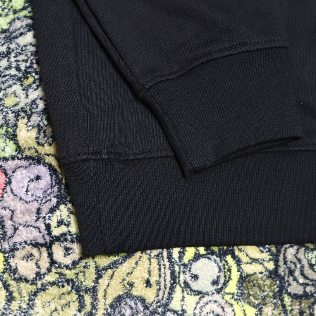 Loewe 罗意威 胸口字母印花卫衣 圆领 长袖 秋冬 黑色