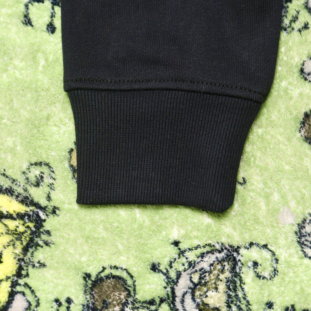 Loewe 罗意威 胸口字母印花卫衣 圆领 长袖 秋冬 黑色