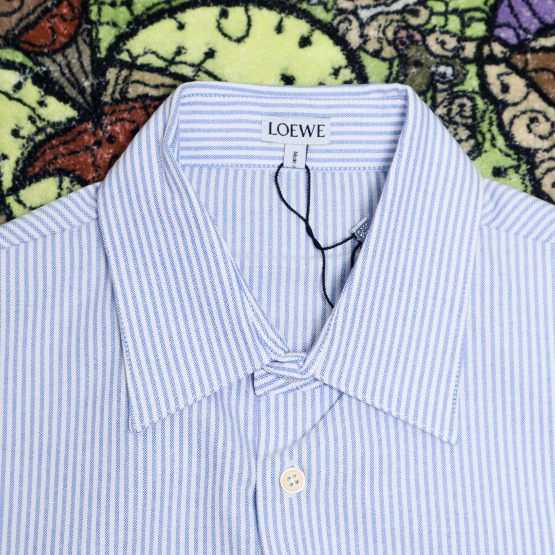 Loewe 罗意威 Anagram 压纹皮革胸袋条纹衬衫 长袖 秋冬 蓝色 H526Y05W32-2105