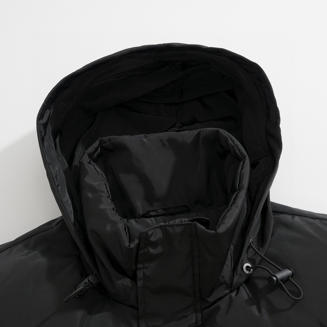 Balenciaga 巴黎世家 字母logo印花棉服马甲 背心 外套 秋冬 黑色 