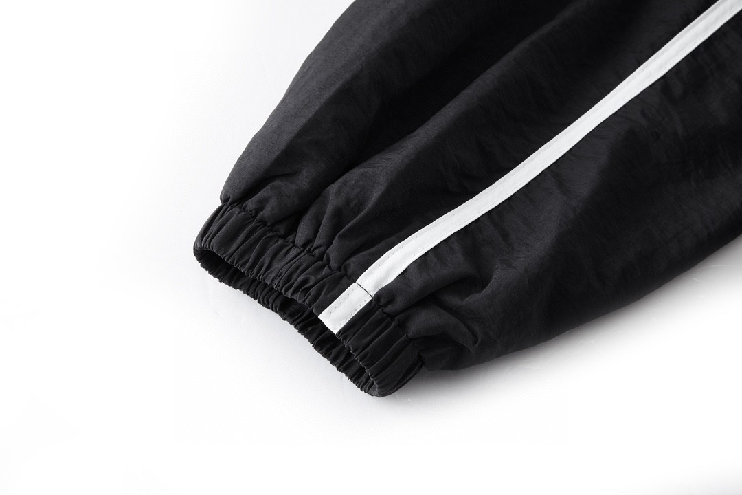 Balenciaga 巴黎世家 拼色刺绣字母图案休闲长袖运动衣 夹克 外套 黑色 763436TNQ251000