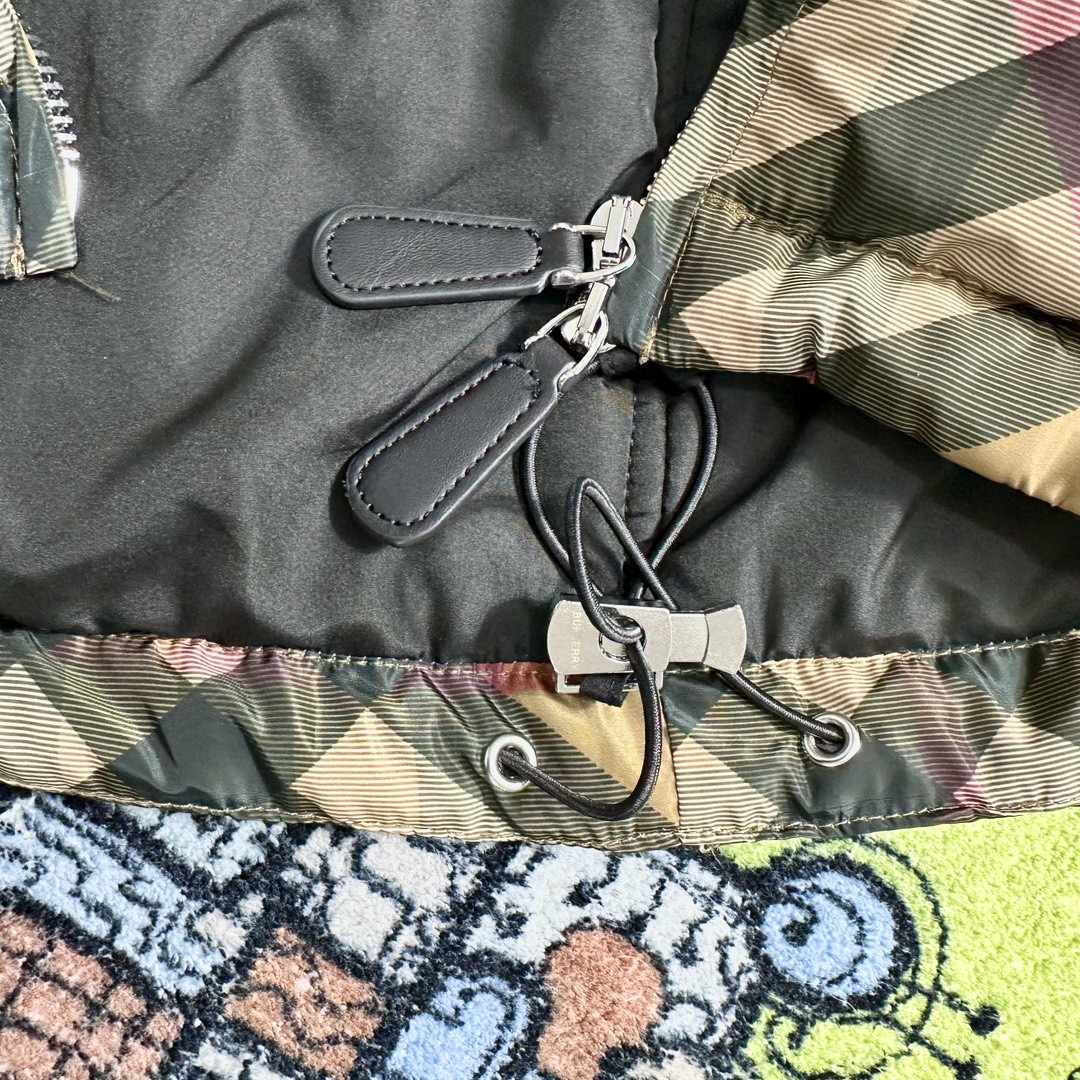 Burberry 巴宝莉 经典格纹图案连帽夹克 棉服 外套 长袖 秋冬款 棕色 8063689_#_A7168