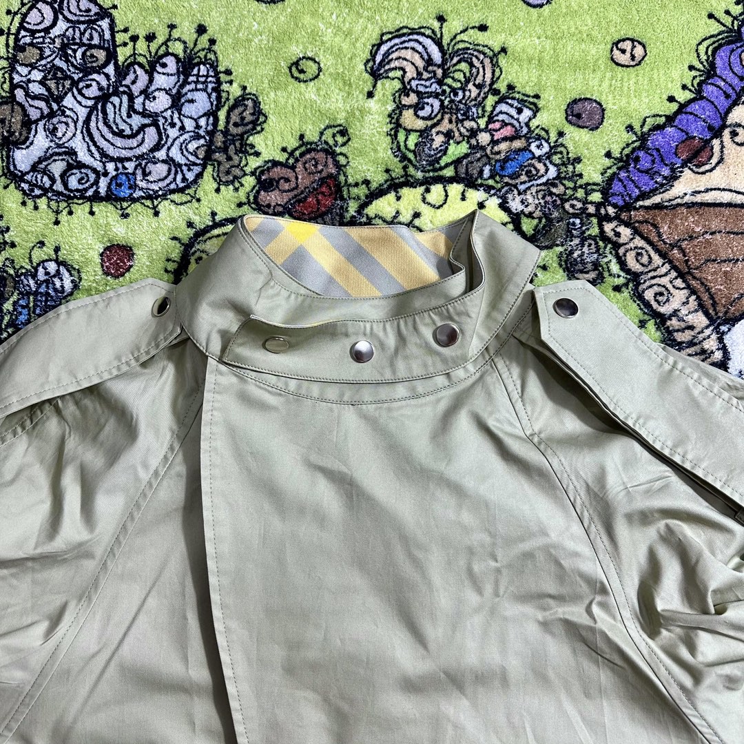 Burberry 巴宝莉 纯色暗扣衣领休闲风衣夹克 外套 长袖 秋冬款 米色 80774021