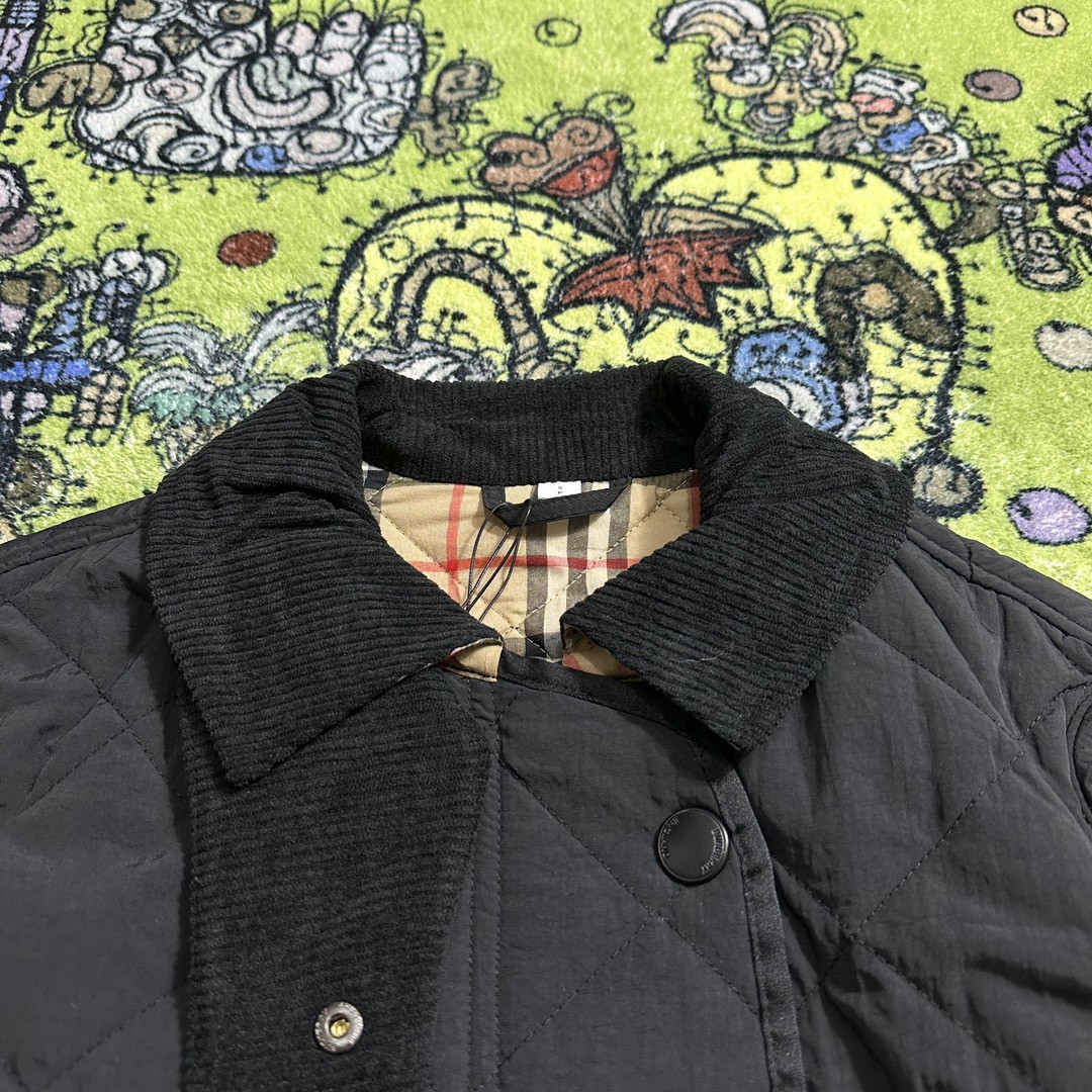 Burberry 巴宝莉 纯色拼接灯芯绒领菱格棉服 夹克 外套 长袖 秋冬款 黑色 80217511