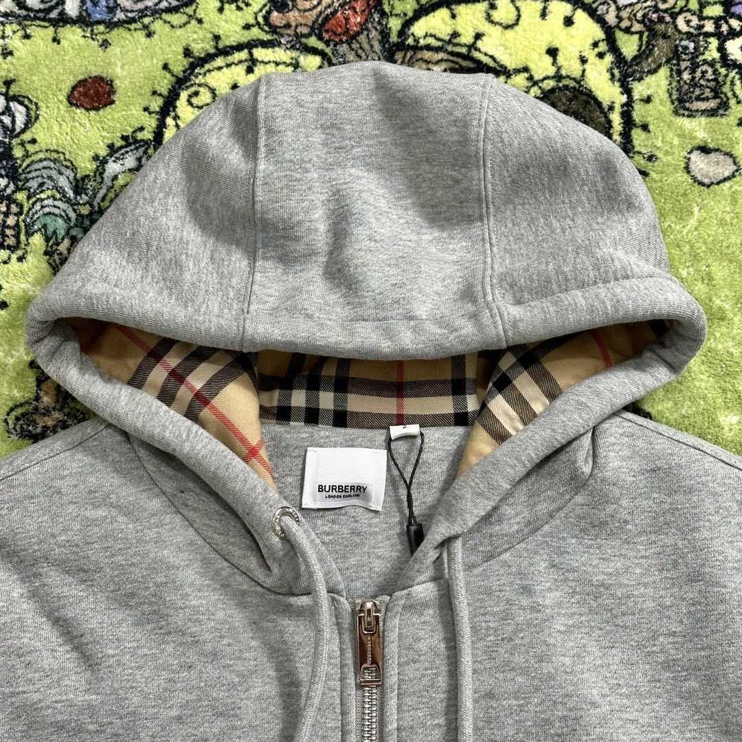 Burberry 巴宝莉 战马刺绣图案拼接格纹拉链连帽卫衣 秋冬卫衣 外套 长袖 男女同款 灰色 40155601
