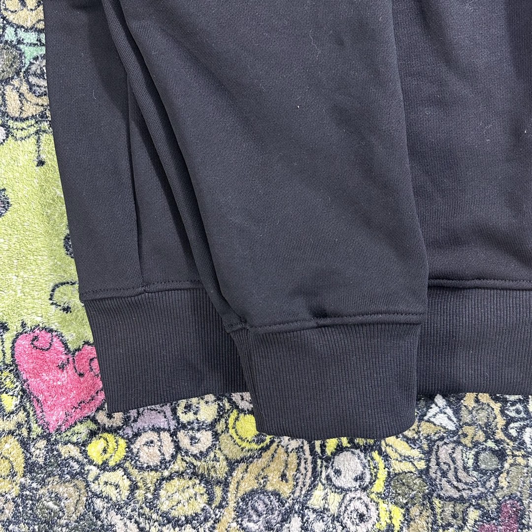 Balenciaga 巴黎世家 水钻字母logo图案 圆领卫衣 长袖 秋冬 男女同款 黑色