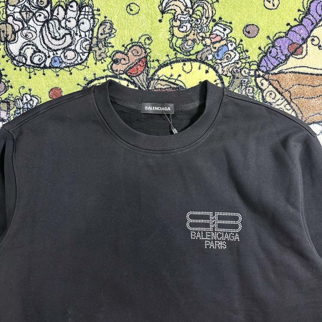 Balenciaga 巴黎世家 水钻字母logo图案 圆领卫衣 长袖 秋冬 男女同款 黑色