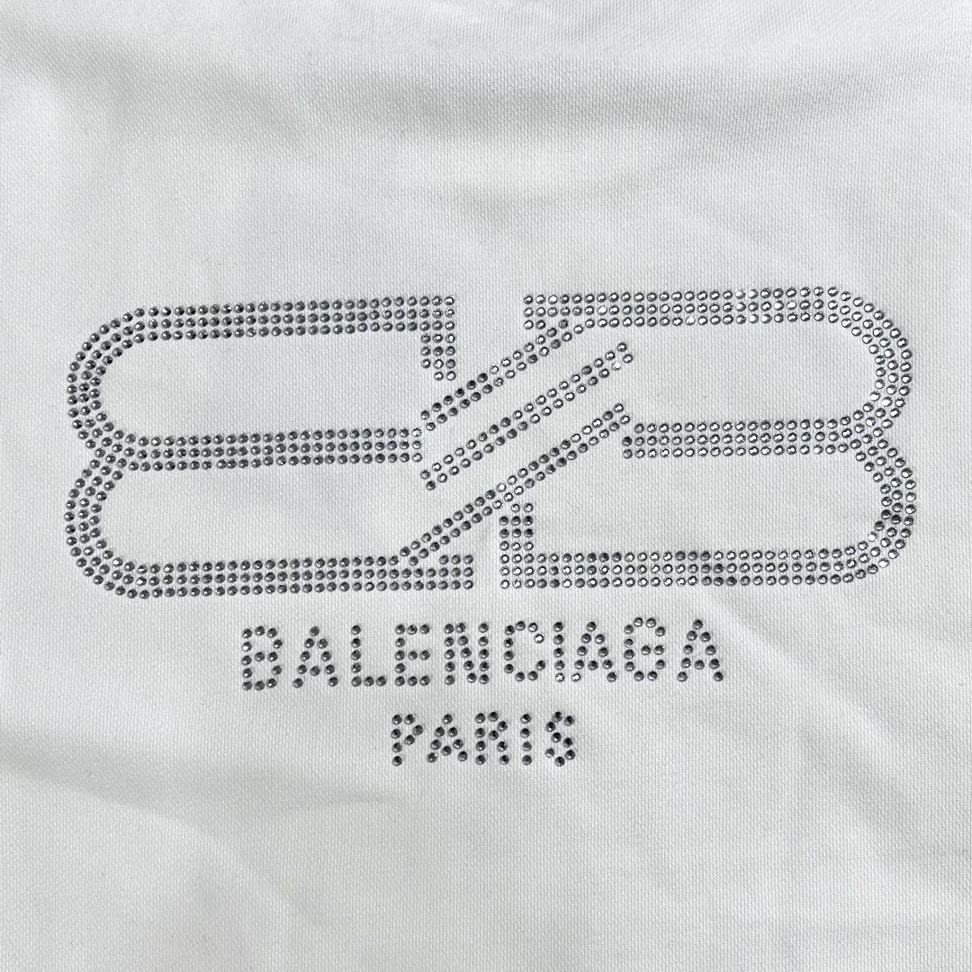 Balenciaga 巴黎世家 水钻字母logo图案 圆领卫衣 长袖 秋冬 男女同款 白色