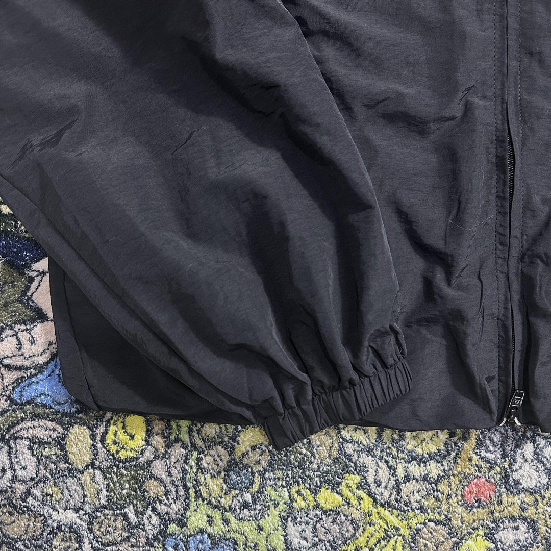 Balenciaga 巴黎世家 拼色刺绣图案 立领运动夹克 秋季 长袖 外套 黑色 763436TNQ251000