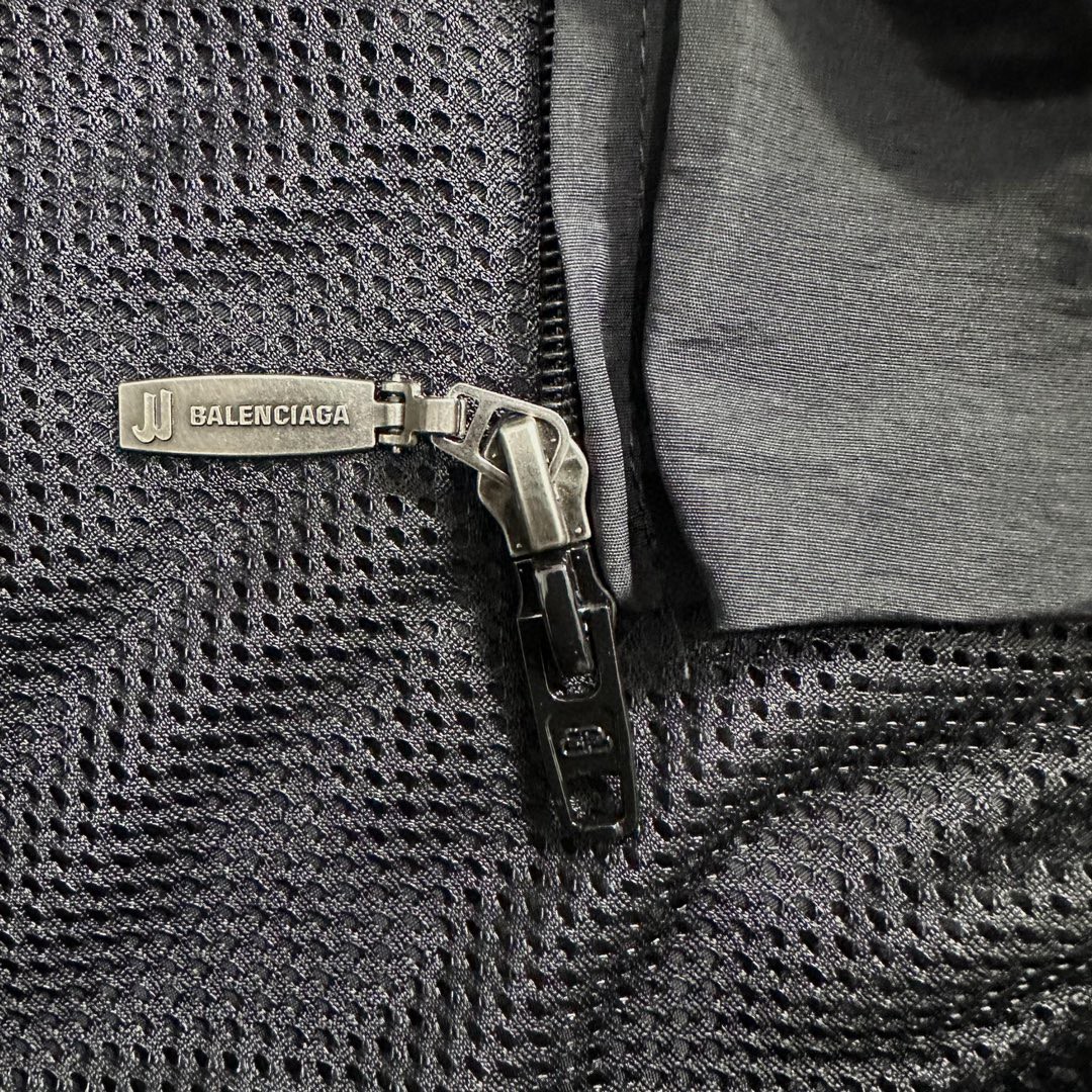 Balenciaga 巴黎世家 拼色刺绣图案 立领运动夹克 秋季 长袖 外套 黑色 763436TNQ251000