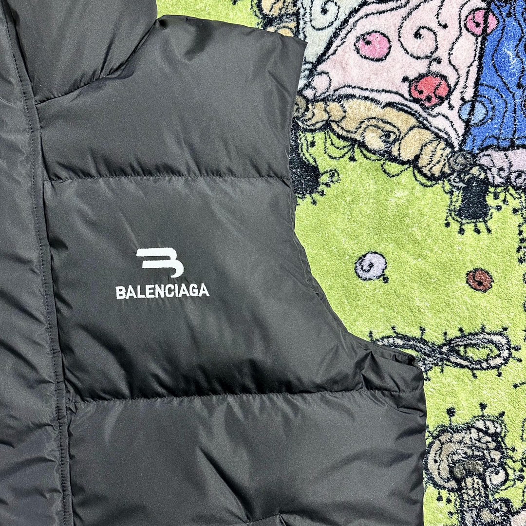 Balenciaga 巴黎世家 刺绣字母logo立领马甲 羽绒服 外套 保暖 黑色 