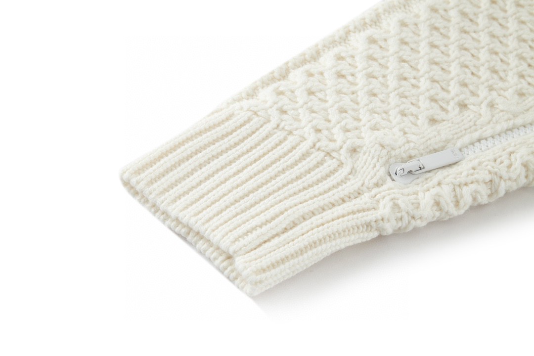 DIOR 迪奥 浮雕粗针毛衣 套头 长袖 圆领 白色 343M636AT719-C030