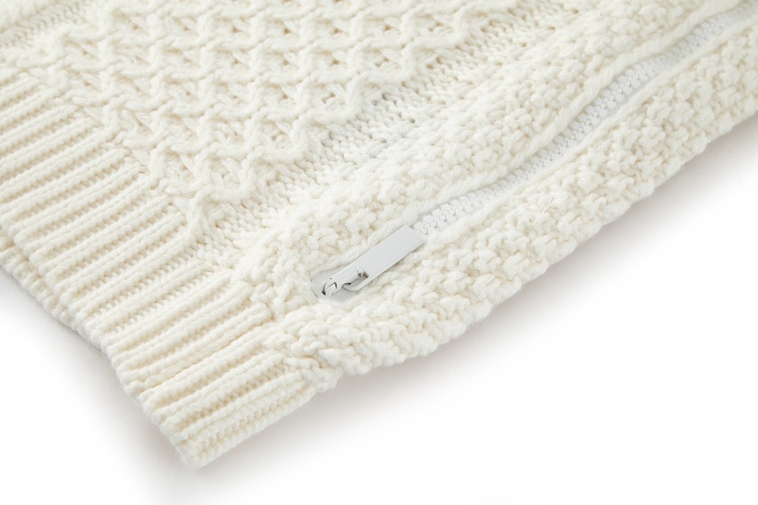 DIOR 迪奥 浮雕粗针毛衣 套头 长袖 圆领 白色 343M636AT719-C030