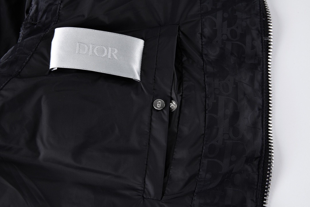 DIOR 迪奥 暗纹提花立领拉链羽绒服 外套 马甲 冬款 保暖 黑色 033C410A4462-C565