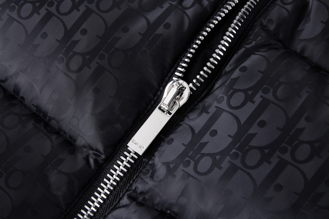 DIOR 迪奥 暗纹提花立领拉链羽绒服 外套 马甲 冬款 保暖 黑色 033C410A4462-C565