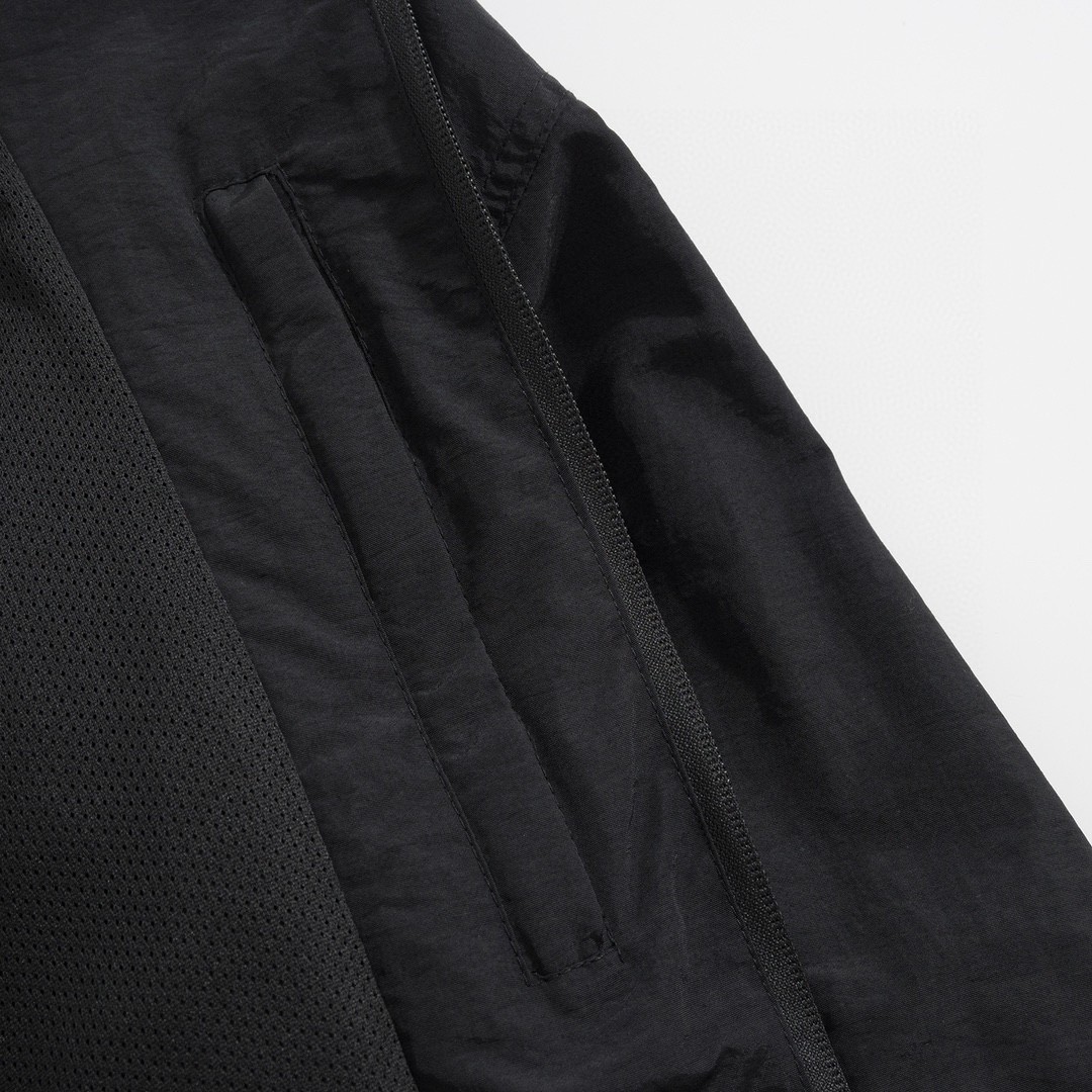 Balenciaga 巴黎世家 Minimal Tracksuit 纯色高立领垫肩夹克 棒球服 长袖 外套 秋冬 黑色 746473TMO171000