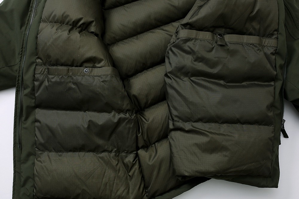 734#MADNESS Nanamica 纯色连帽羽绒服 中长款 外套 长袖 冬季 黑色 绿色 