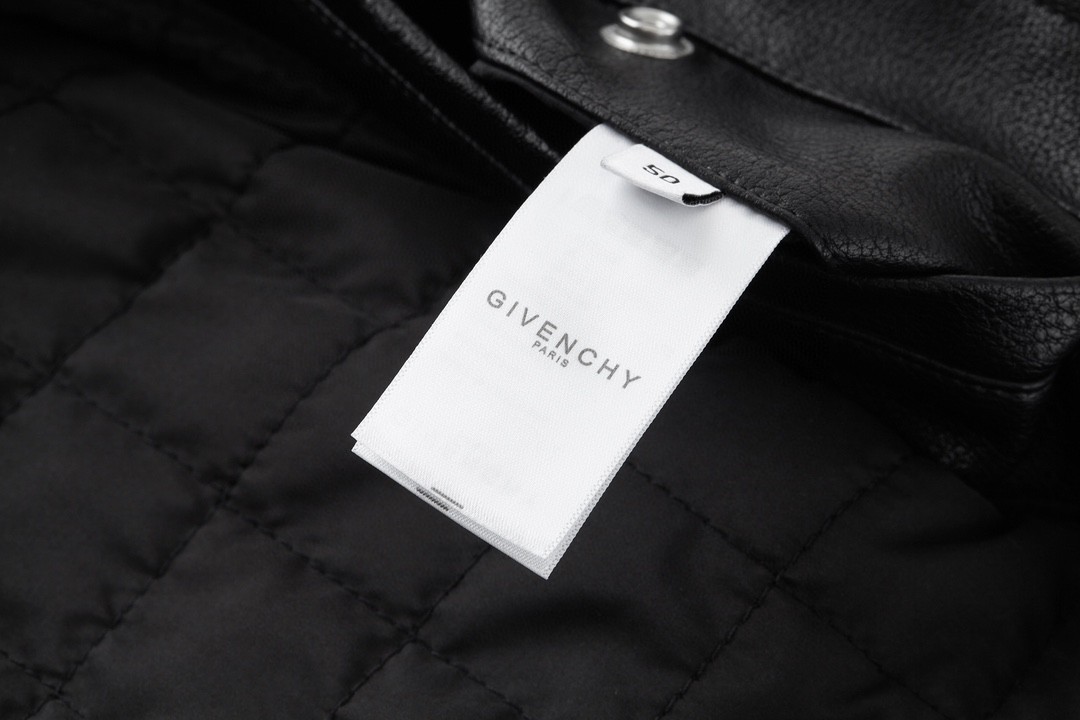 Givenchy 纪梵希 Disney 101斑点狗联名 皮衣 夹克 棒球服 外套 长袖 秋冬款 黑色 BM00YE6Y1C-001