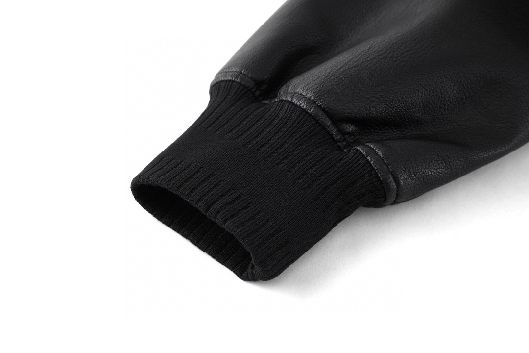 Givenchy 纪梵希 Disney 101斑点狗联名 皮衣 夹克 棒球服 外套 长袖 秋冬款 黑色 BM00YE6Y1C-001