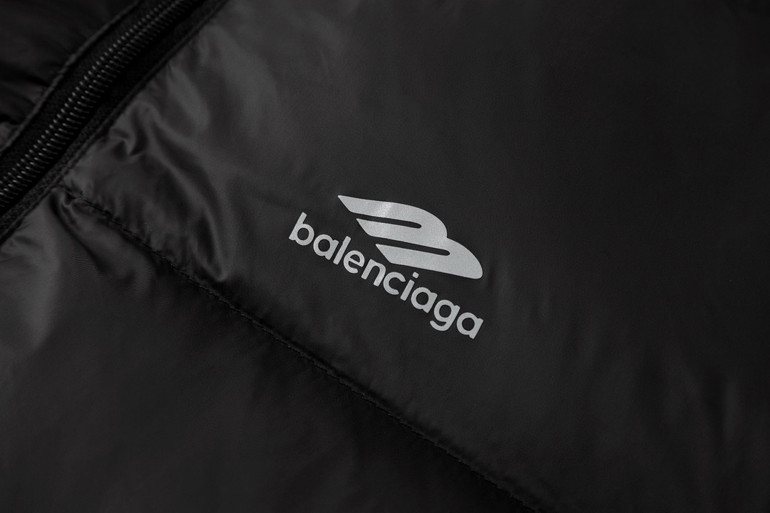 Balenciaga 巴黎世家 纯色字母Logo立领滑雪棉服 外套 保暖 长袖 冬季 黑色