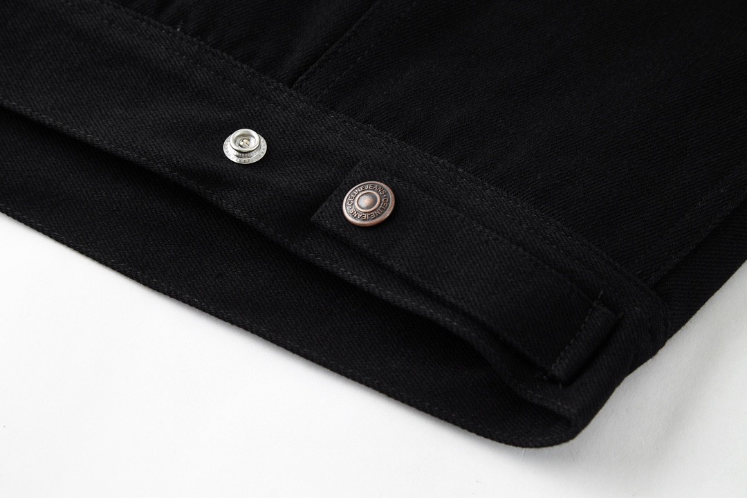 CELINE 赛琳 FW22 背后水钻字母logo羊羔毛牛仔外套 牛仔衣 长袖 外套 秋冬款 深灰色 2Q523085T-38TK