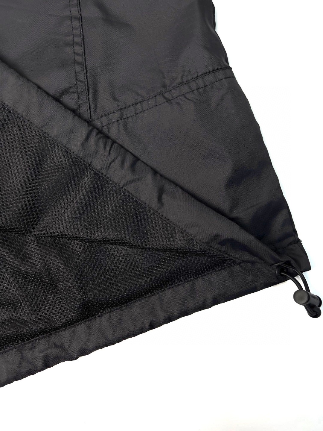 Balenciaga 巴黎世家 半拉链字母刺绣logo 连帽冲锋衣 夹克 外套 秋冬 黑色 