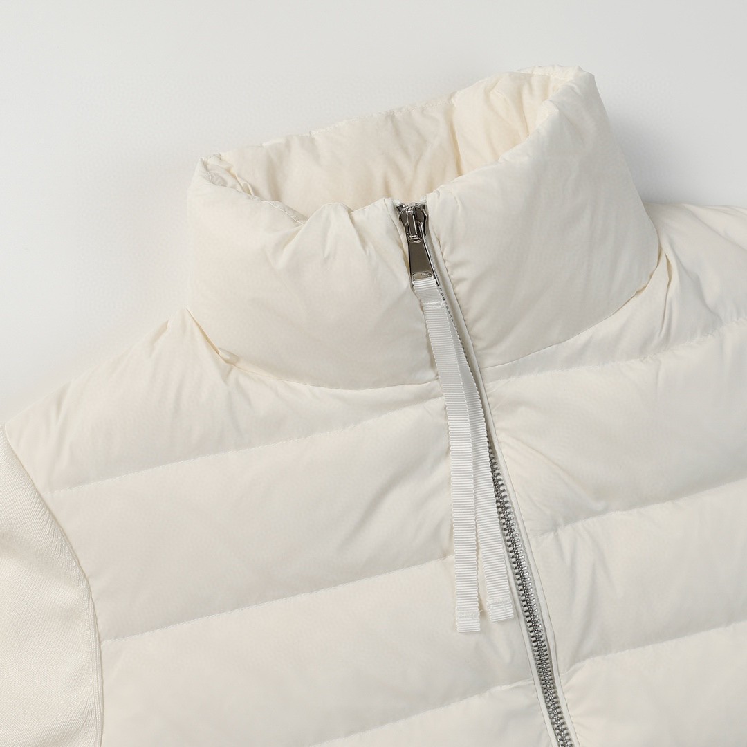 Moncler 蒙口 横格纹针织拼接立领羽绒服 夹克 保暖 外套 白色