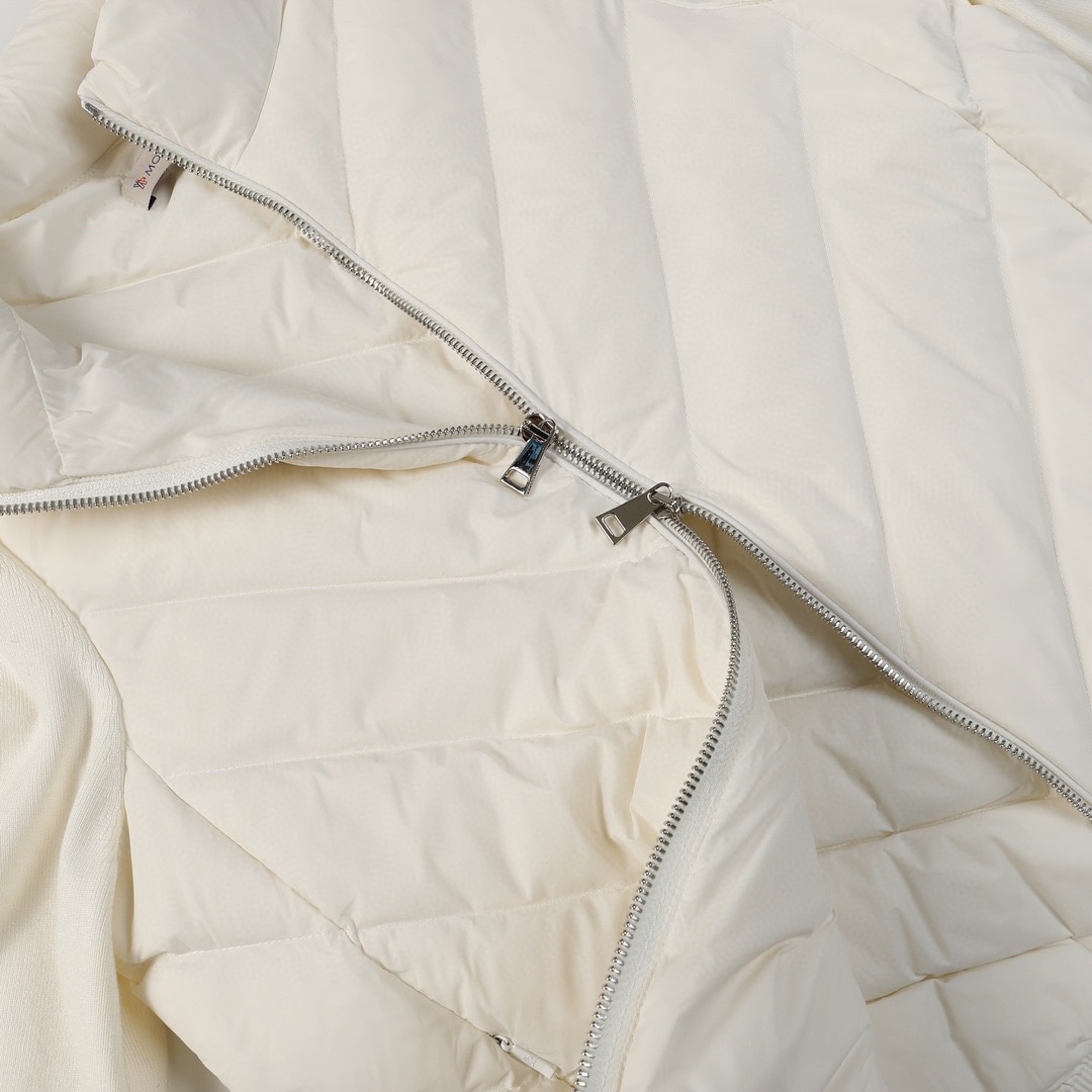 Moncler 蒙口 斜纹针织拼接立领羽绒服 夹克 保暖 外套 白色 9B00012M1131030