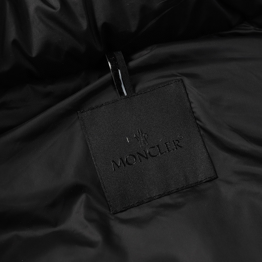 Moncler 蒙口 纯色字母Logo羽绒服 保暖 外套 黑色 I20911A00034596K7999