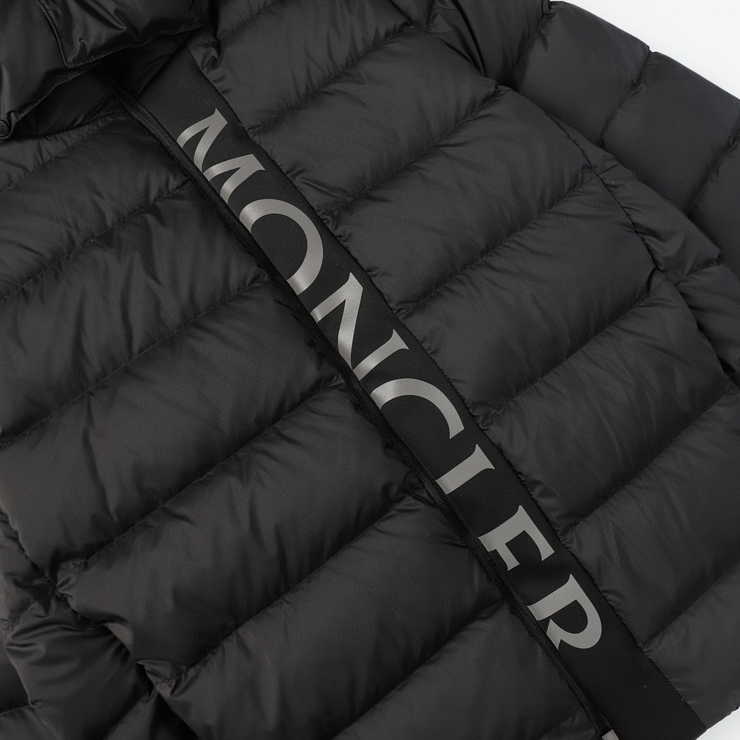Moncler 蒙口 纯色字母Logo羽绒服 保暖 外套 黑色 I20911A00034596K7999