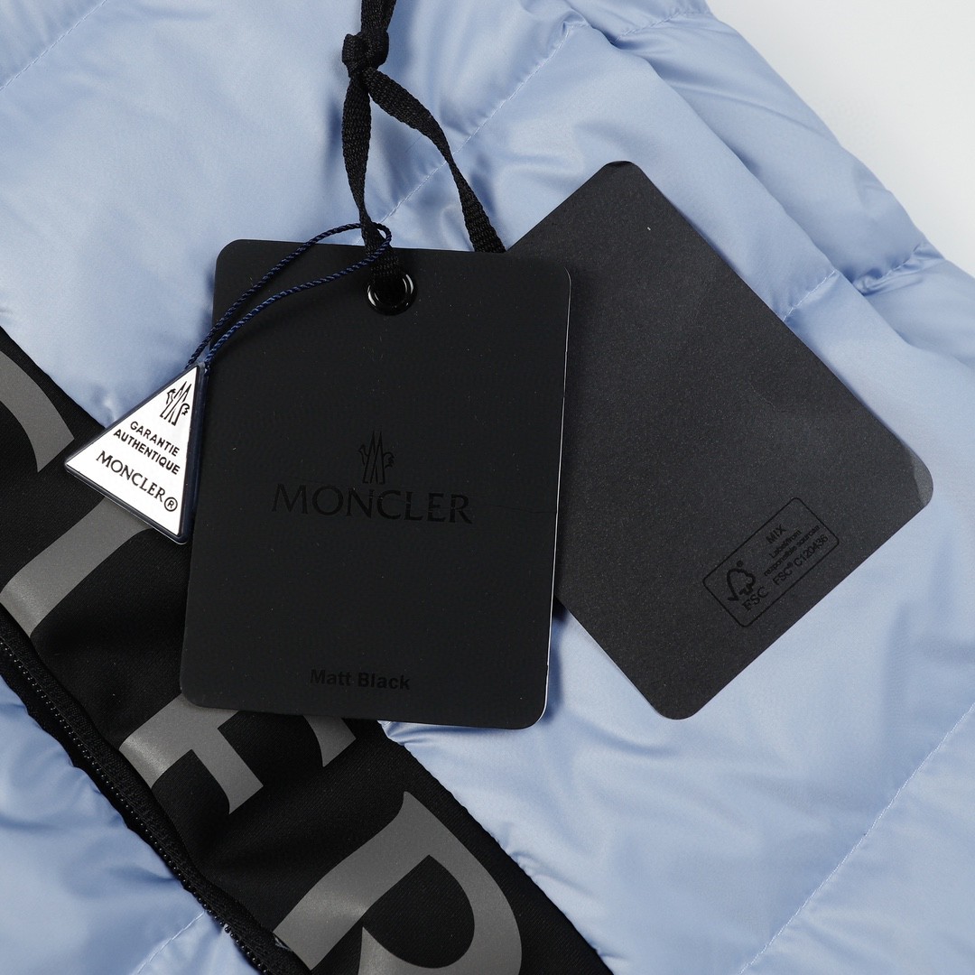 Moncler 蒙口 纯色字母Logo羽绒服 保暖 外套 蓝色 I20911A00034596K771G