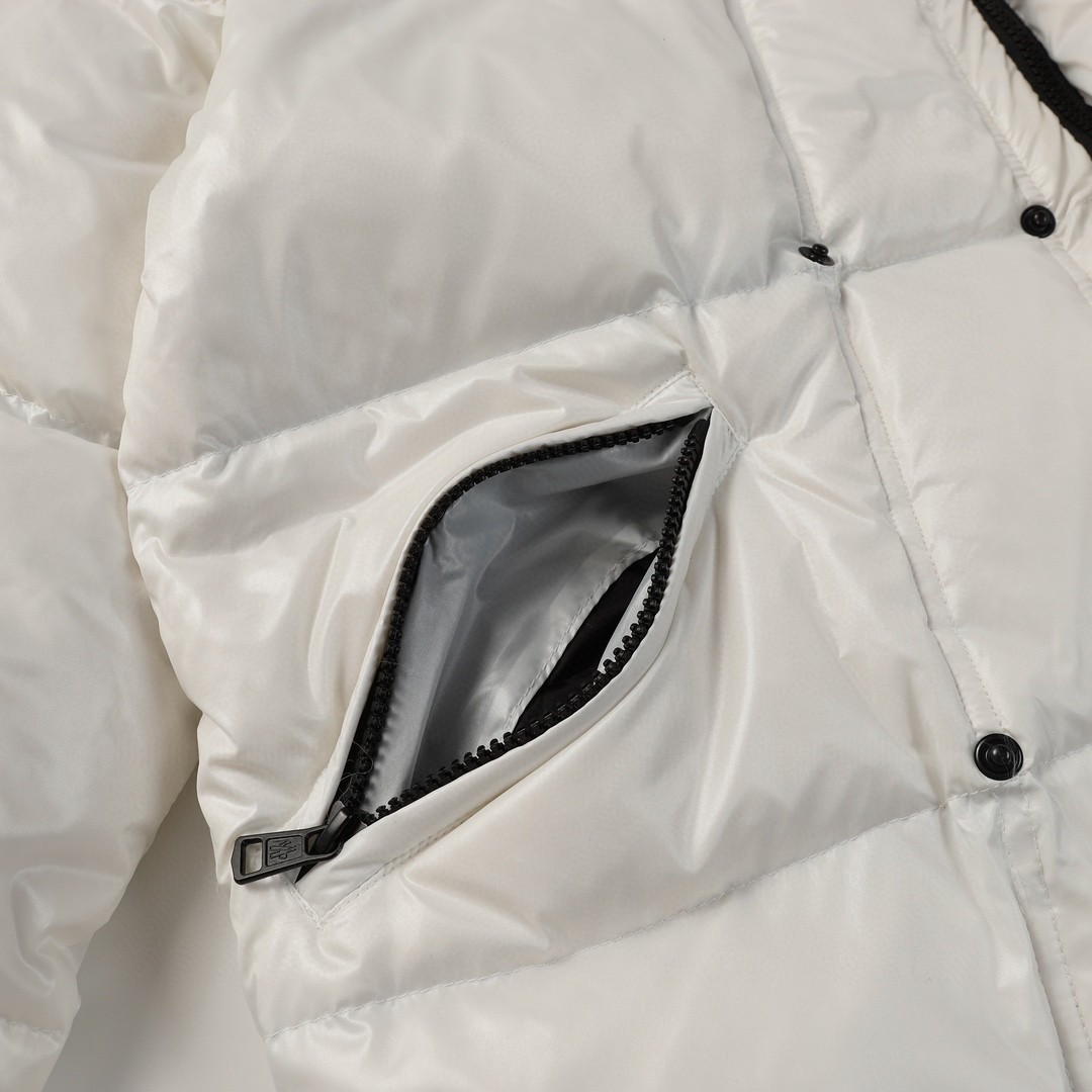 Moncler 蒙口 FRGMT 藤原浩 联名款 大口袋字母Logo羽绒服 保暖 外套 白色 I209U1A00019M3078032 