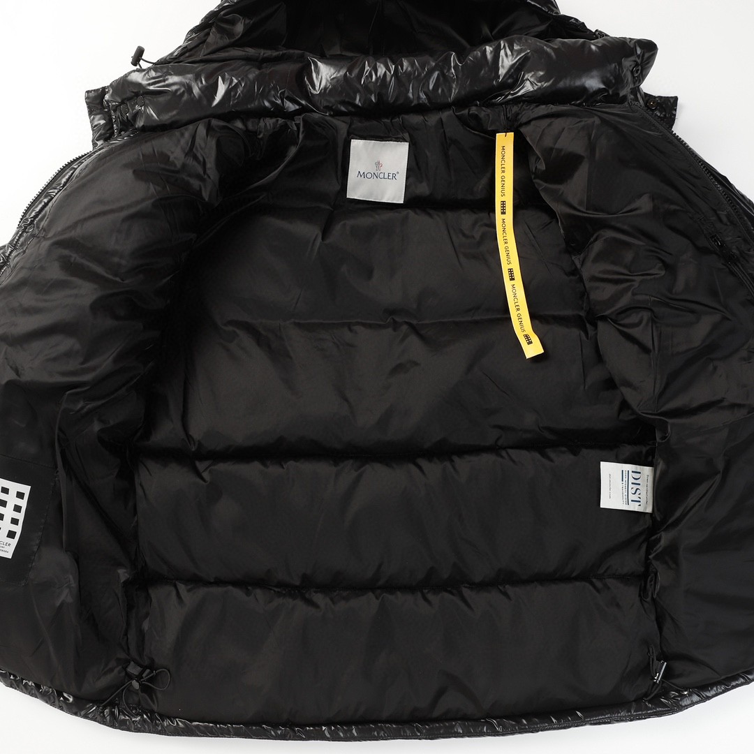 Moncler 蒙口 FRGMT 藤原浩 联名款 大口袋字母Logo羽绒服 保暖 外套 黑色 