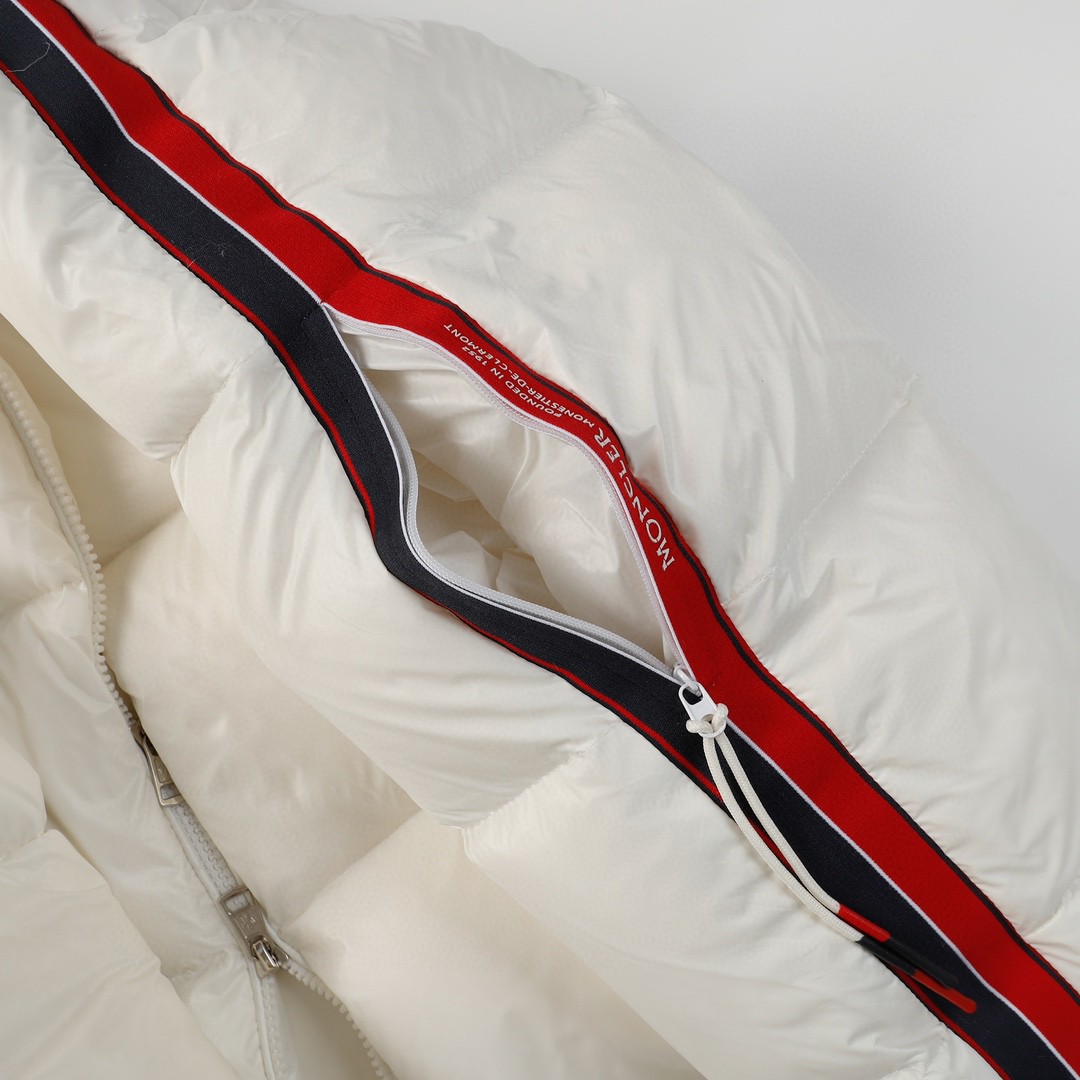 Moncler 蒙口 Dincer 侧边条纹饰带珩缝连帽羽绒服 保暖 外套 白色 1A0009068950032