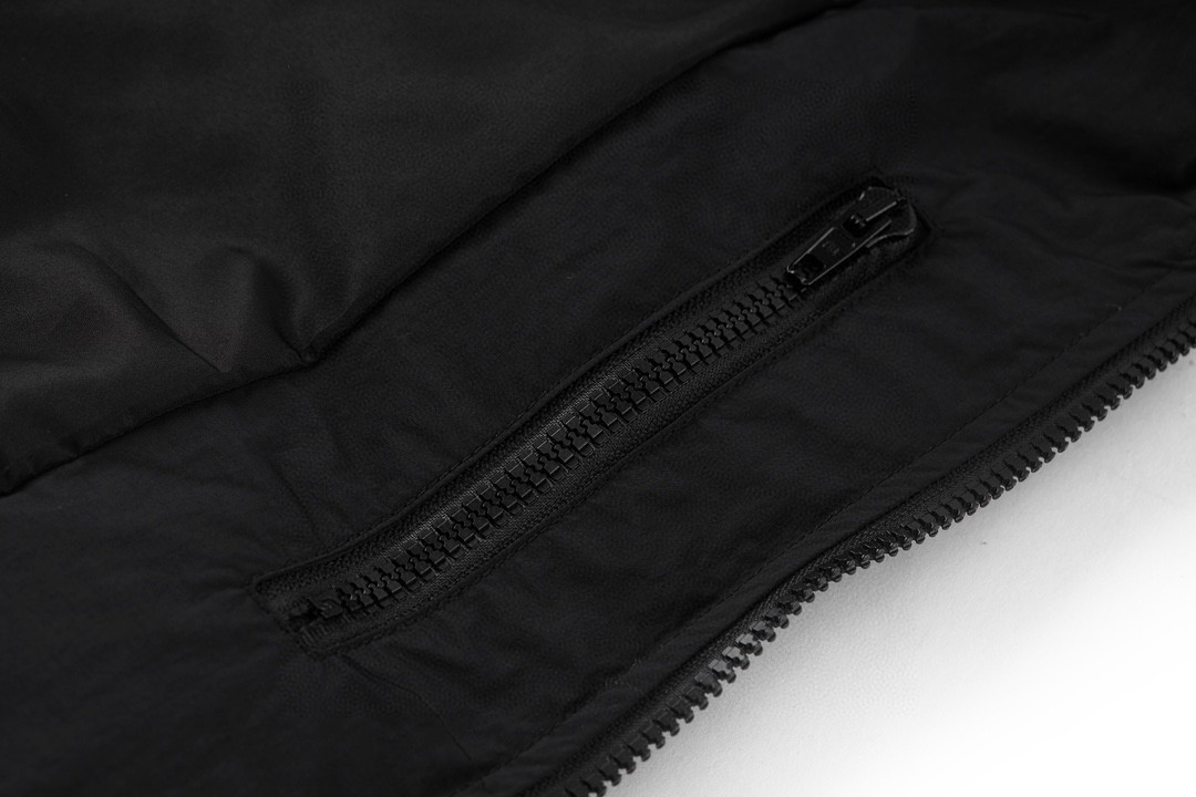 Balenciaga 巴黎世家 纯色暴雪走秀棉服 外套 保暖 长袖 冬季 黑色