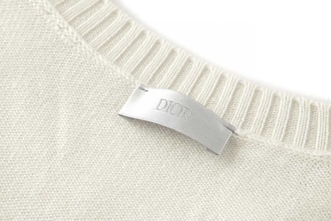 DIOR 迪奥 彩色logo字母圆领毛衣 羊绒衫 套头 白色 413M649AT774-C886