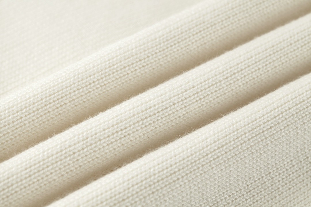 DIOR 迪奥 彩色logo字母圆领毛衣 羊绒衫 套头 白色 413M649AT774-C886