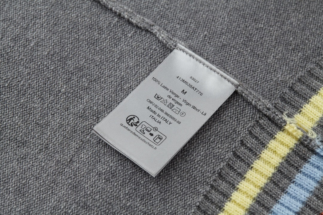 DIOR 迪奥 彩色logo字母圆领毛衣 羊绒衫 套头 灰色 413M649AT774-C886
