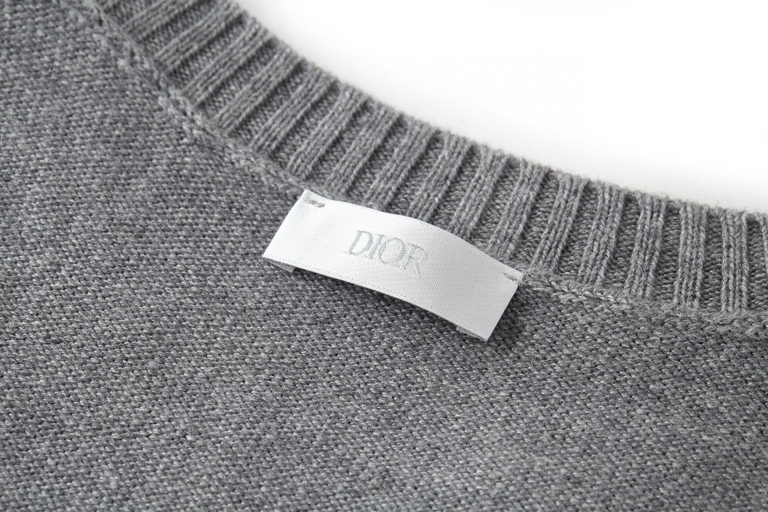 DIOR 迪奥 彩色logo字母圆领毛衣 羊绒衫 套头 灰色 413M649AT774-C886