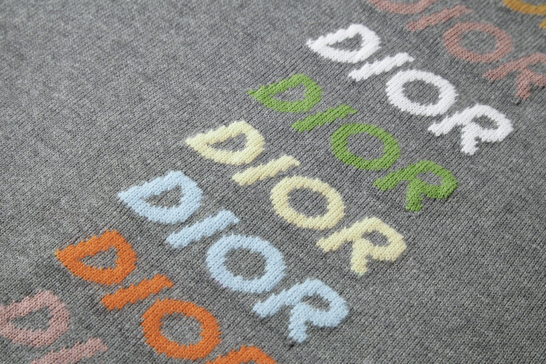 DIOR 迪奥 彩色logo字母圆领毛衣 羊绒衫 套头 灰色 413M649AT774-C886