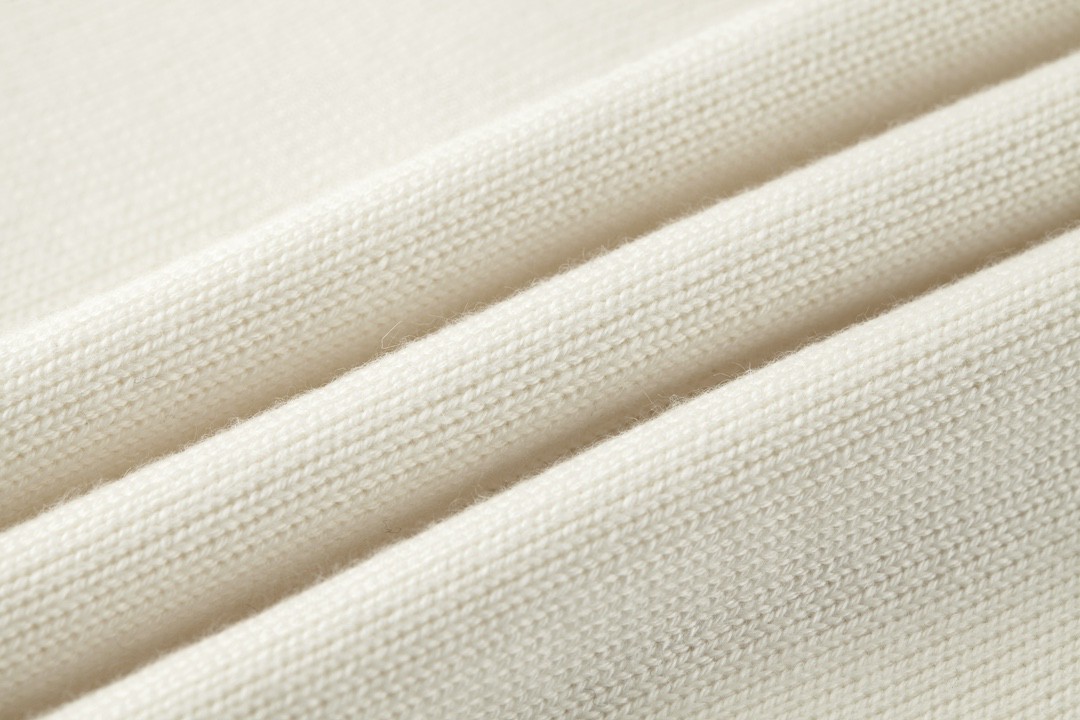 DIOR 迪奥 彩色logo字母V领毛衣 马甲 羊绒衫 套头 白色