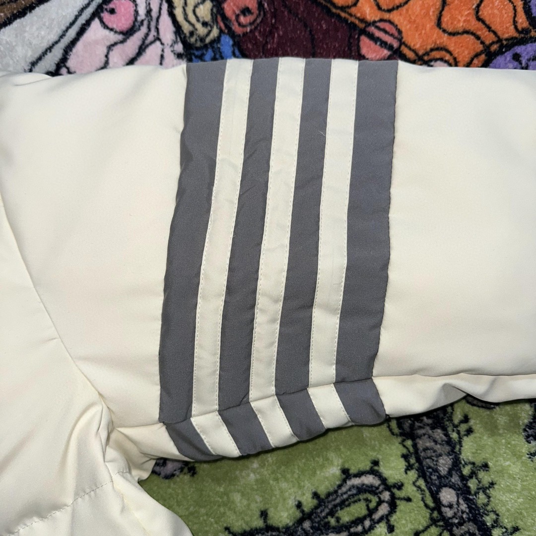 Thom Browne 经典四杠刺绣小钩图案长款羽绒服 长袖 保暖 白色