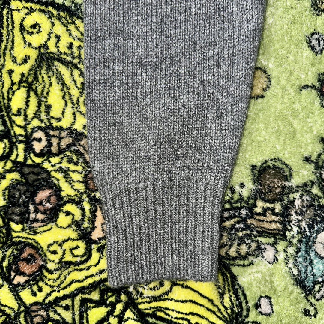 Thom Browne 经典四杠圆领针织衫 套头 毛衣 长袖 秋冬款 灰色 MKA202A-00219-035