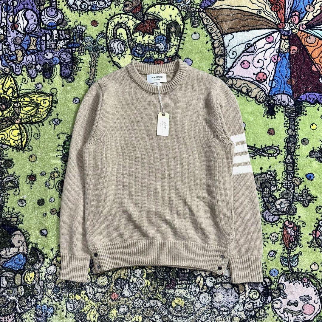 Thom Browne 经典四杠圆领针织衫 套头 毛衣 长袖 秋冬款 卡其色