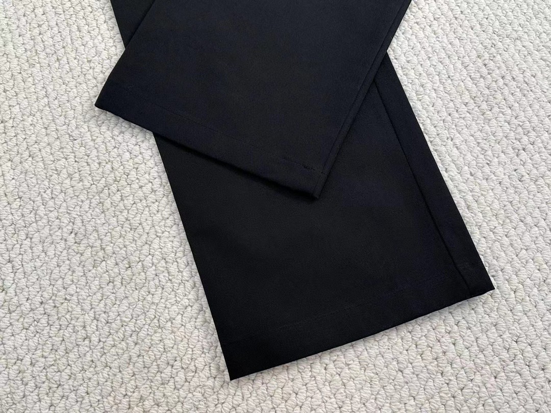 LOUIS VUITTON 路易威登 直筒工装裤 裤子 长裤 男款 黑色 